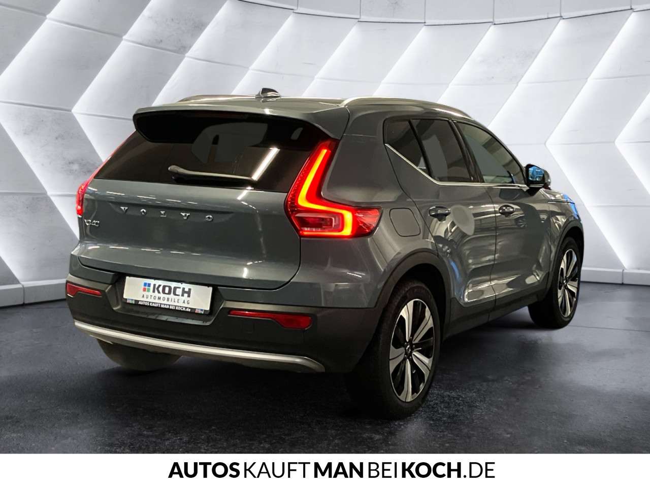 Fahrzeugbild eines Volvo XC40