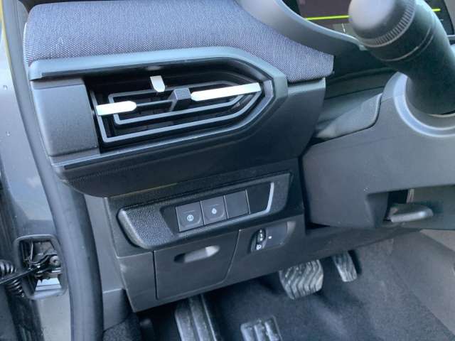 Fahrzeugbild eines Dacia Jogger
