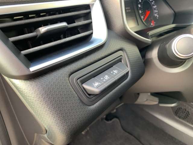 Fahrzeugbild eines Renault Clio