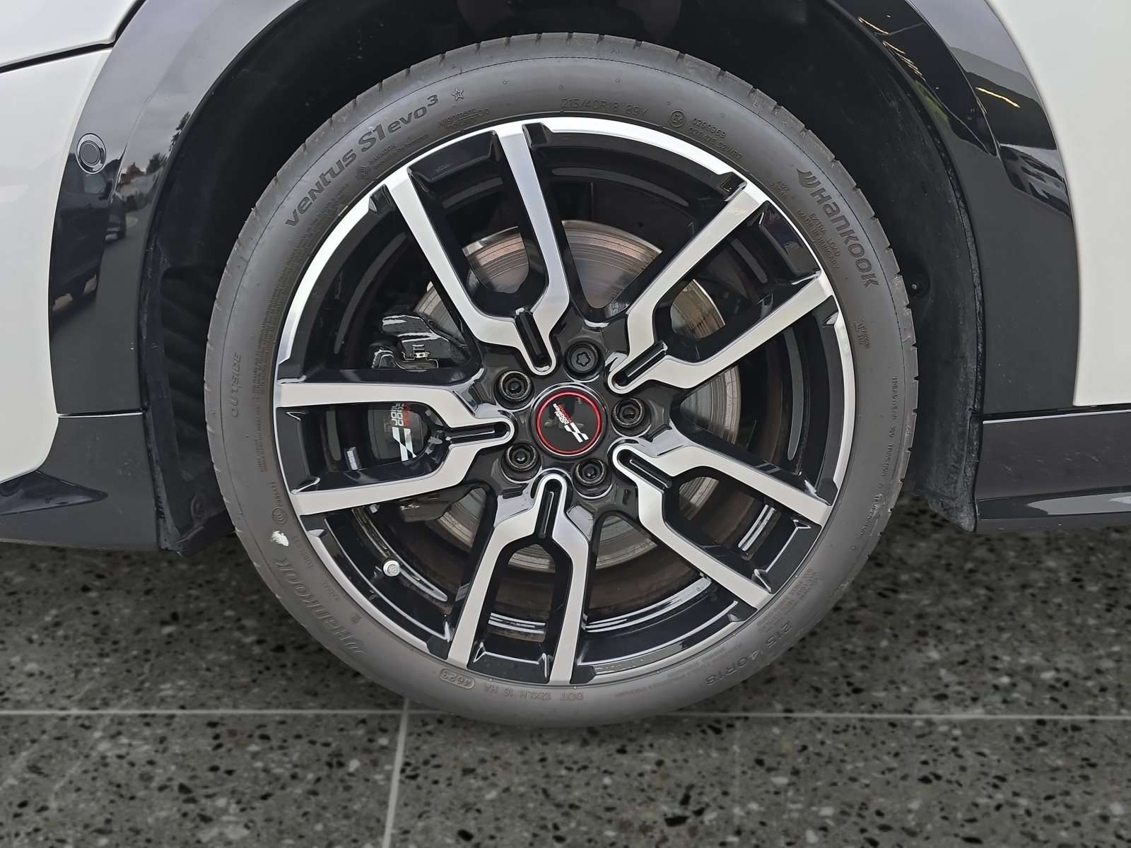 Fahrzeugbild eines MINI COOPER