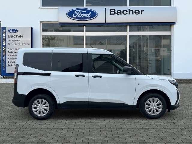 Fahrzeugbild eines Ford Transit Courier