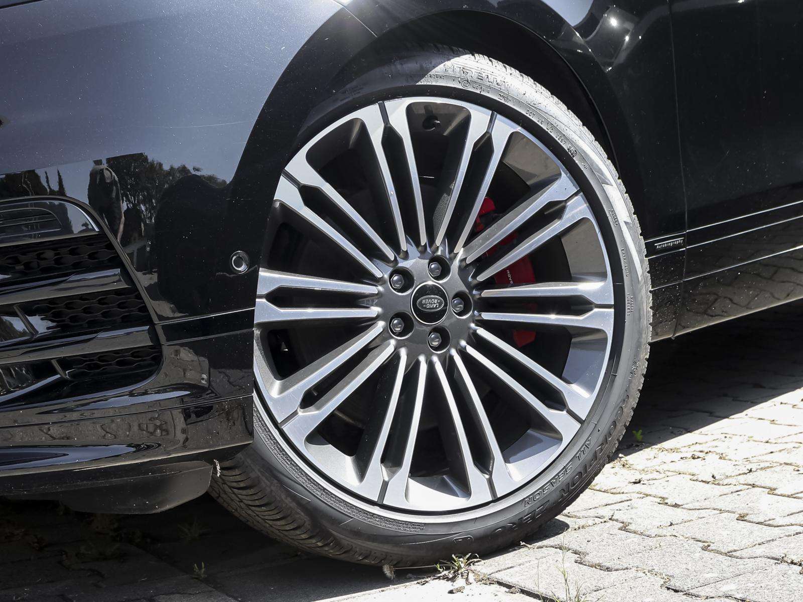 Fahrzeugbild eines Land Rover Range Rover Velar