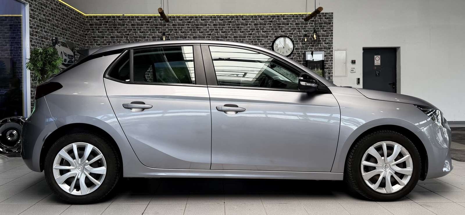 Fahrzeugbild eines Opel Corsa