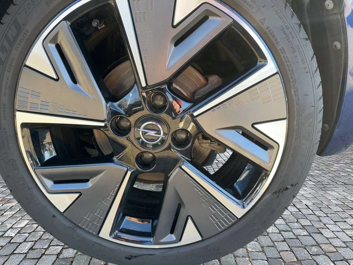 Fahrzeugbild eines Opel Corsa
