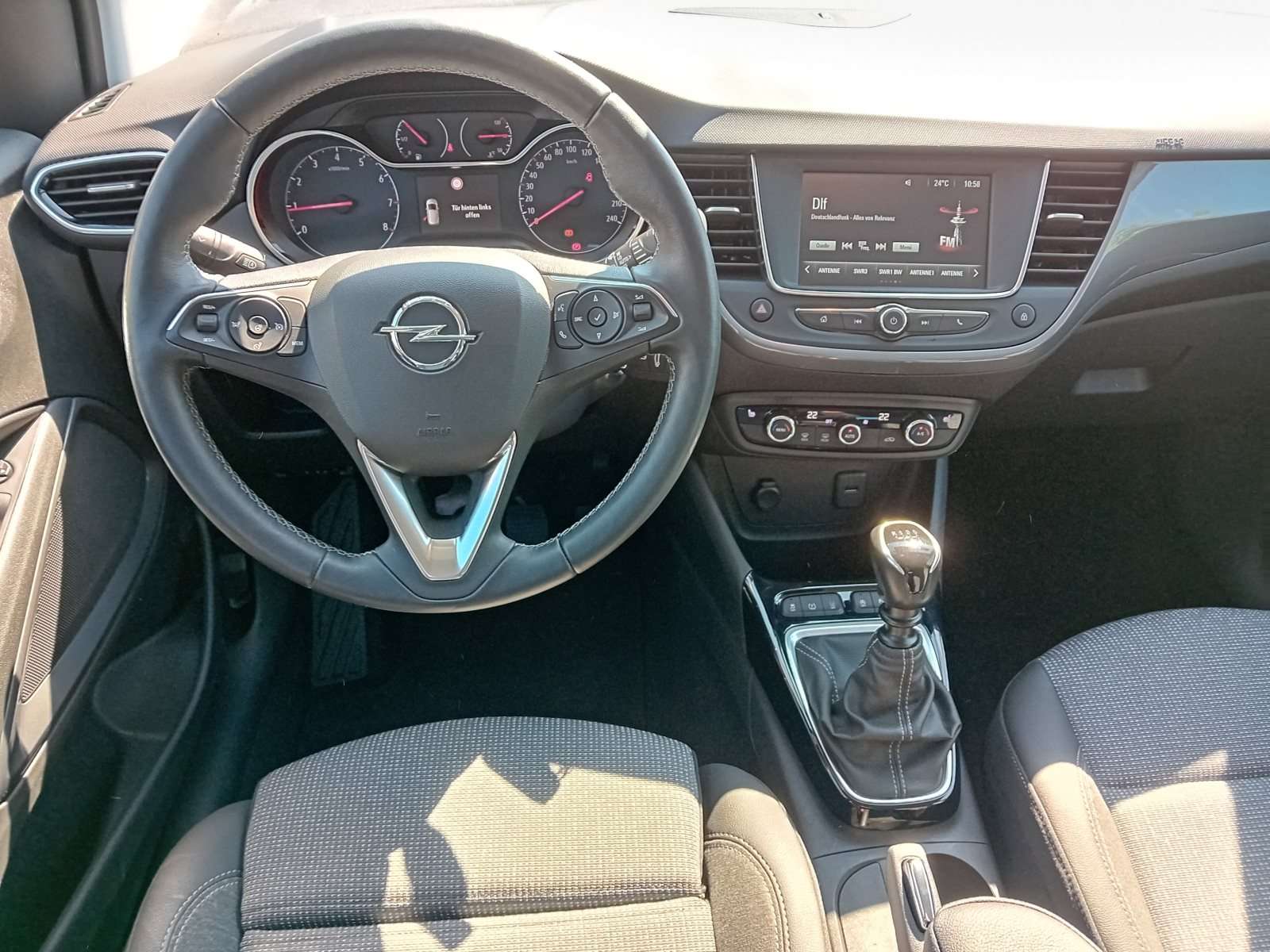 Fahrzeugbild eines Opel Crossland X