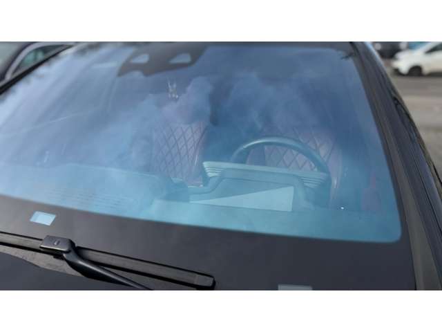 Fahrzeugbild eines Mercedes-Benz S-Klasse