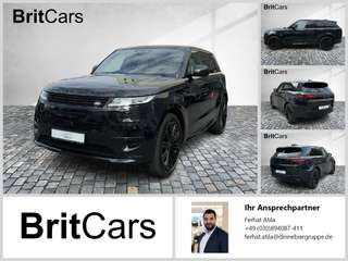 Schräge Frontansicht auf einen Land Rover Range Rover Sport , freigestellt