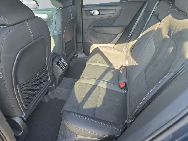 Fahrzeugbild eines Volvo XC40