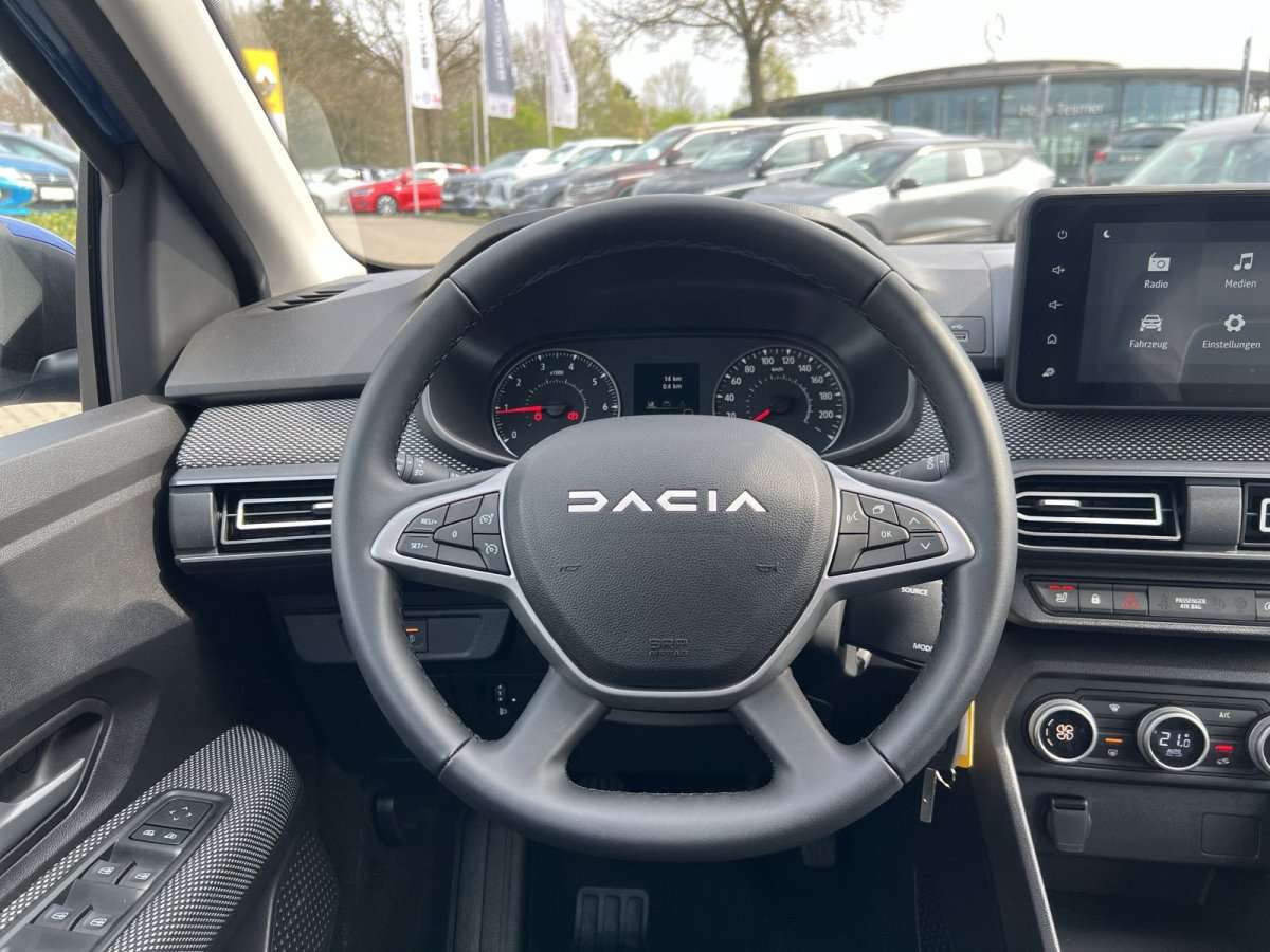 Fahrzeugbild eines Dacia Sandero