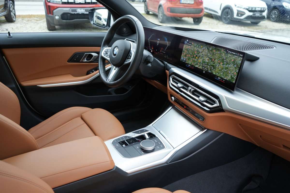 Fahrzeugbild eines BMW 3er-Reihe