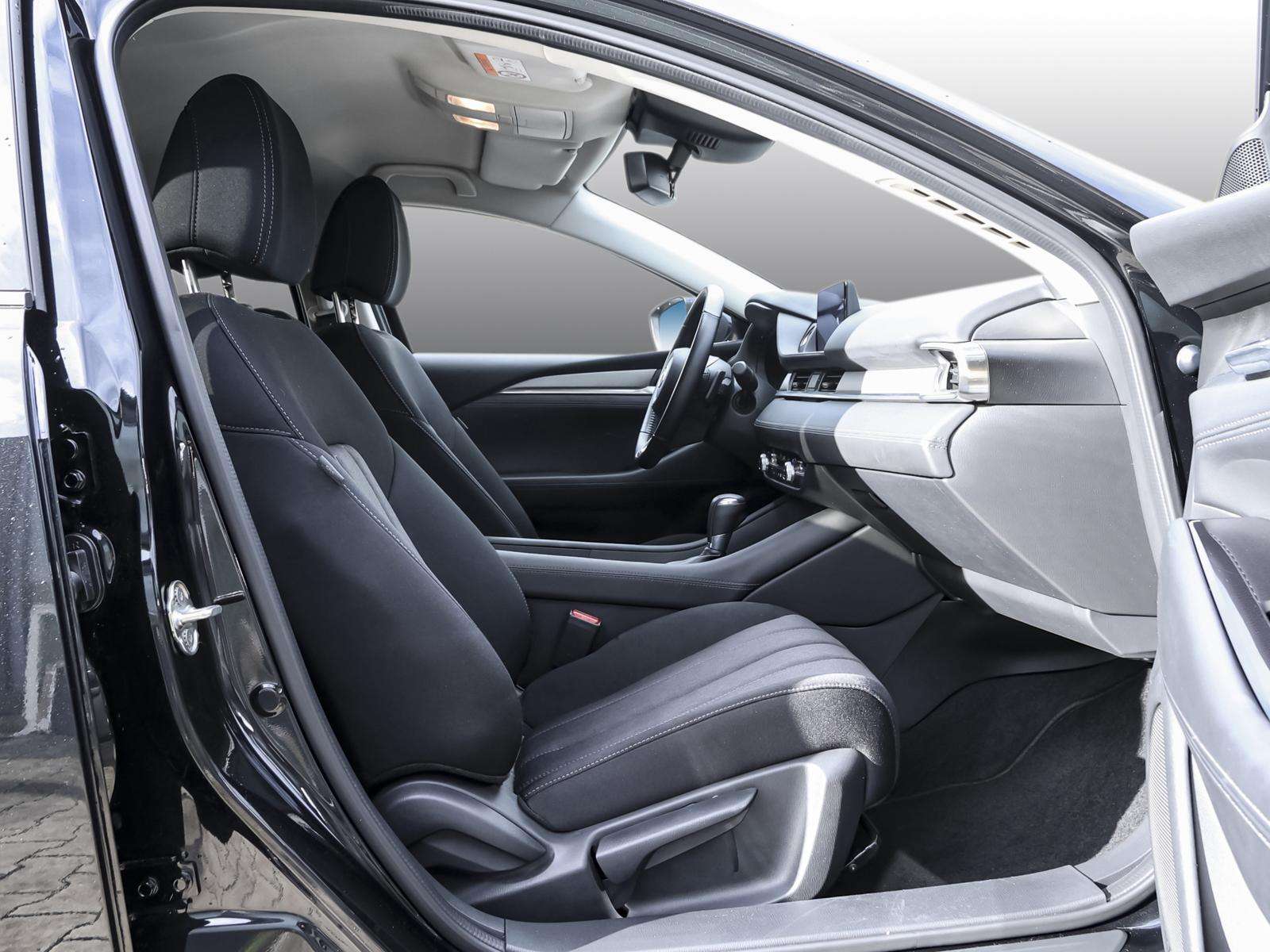 Fahrzeugbild eines Mazda Mazda6