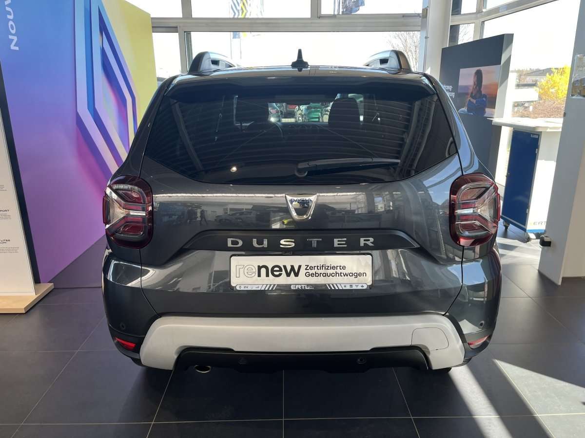 Fahrzeugbild eines Dacia Duster