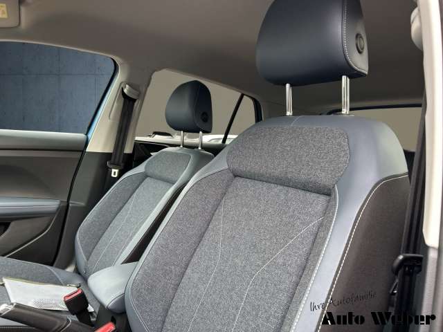 Fahrzeugbild eines Volkswagen T-Cross