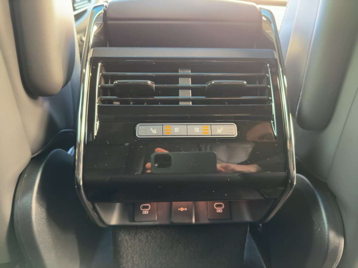 Fahrzeugbild eines Land Rover Range Rover Sport