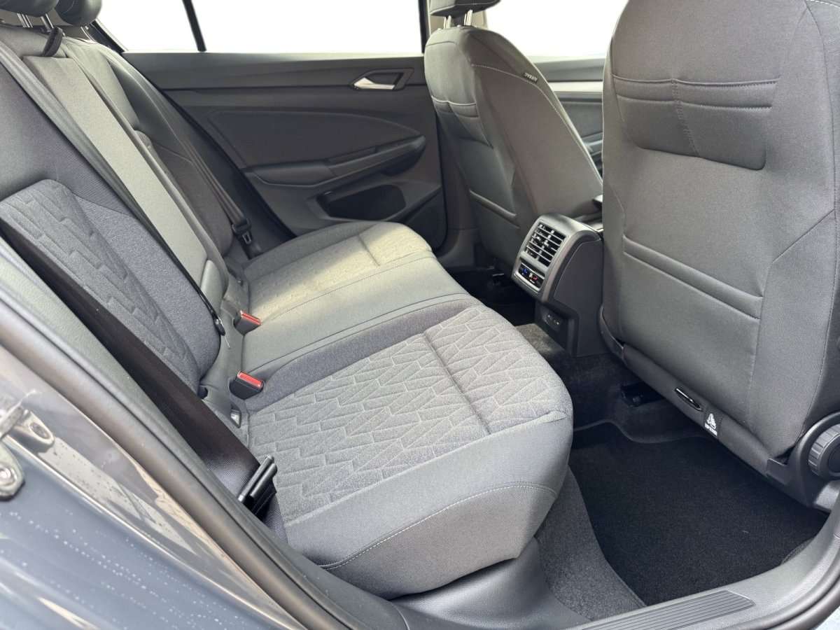 Fahrzeugbild eines Volkswagen Golf
