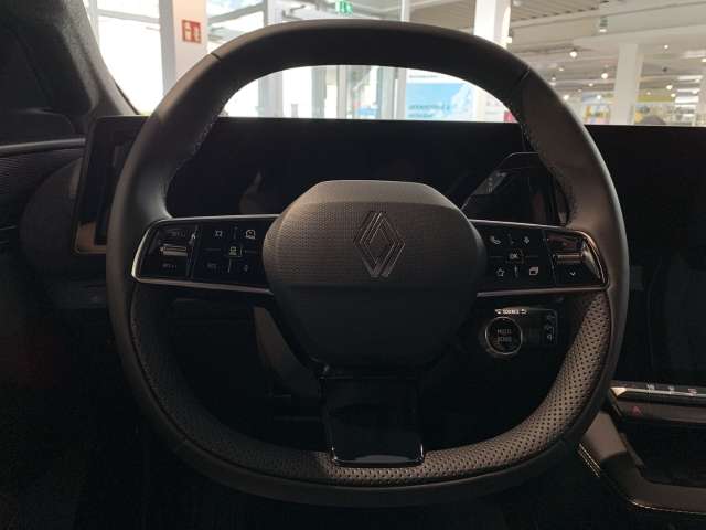 Fahrzeugbild eines Renault Scenic E-TECH