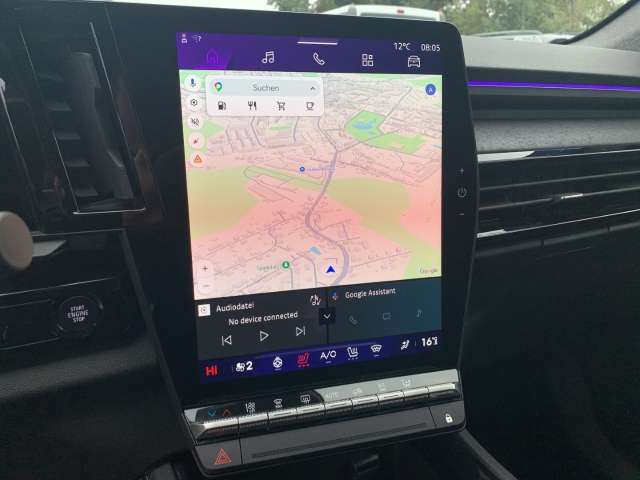 Fahrzeugbild eines Renault Rafale