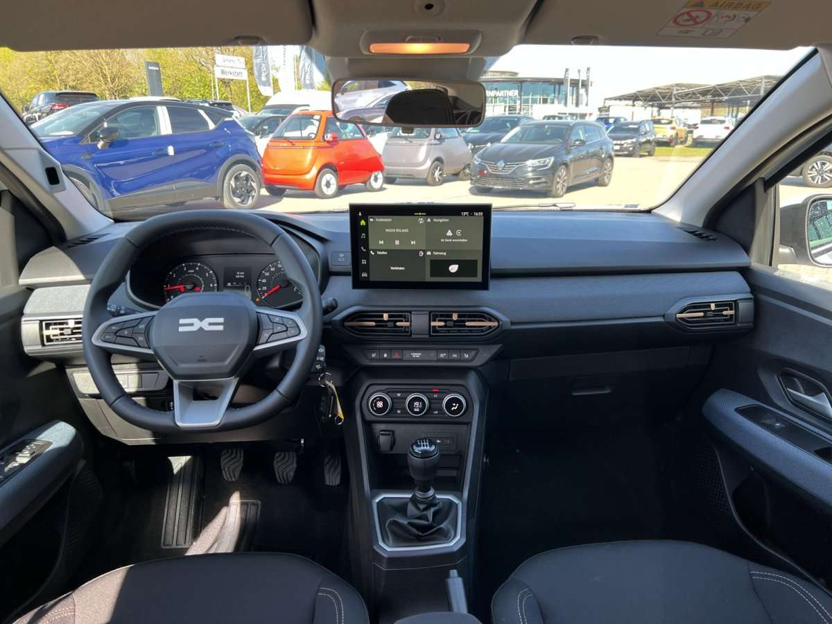 Fahrzeugbild eines Dacia Sandero