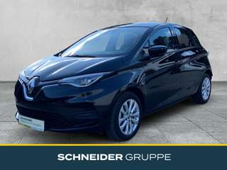 Schräge Frontansicht auf einen Renault ZOE , freigestellt