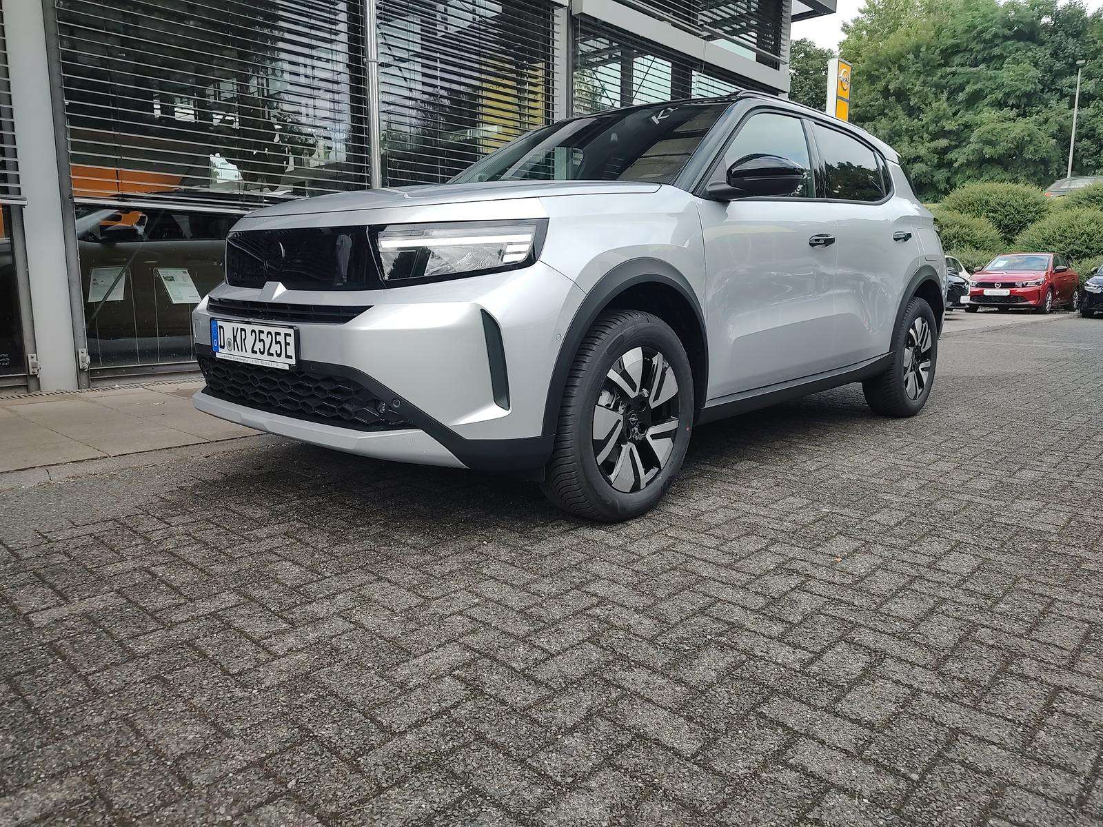 Fahrzeugbild eines Opel Frontera