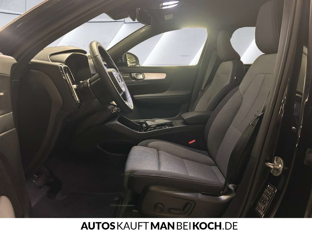 Fahrzeugbild eines Volvo XC40