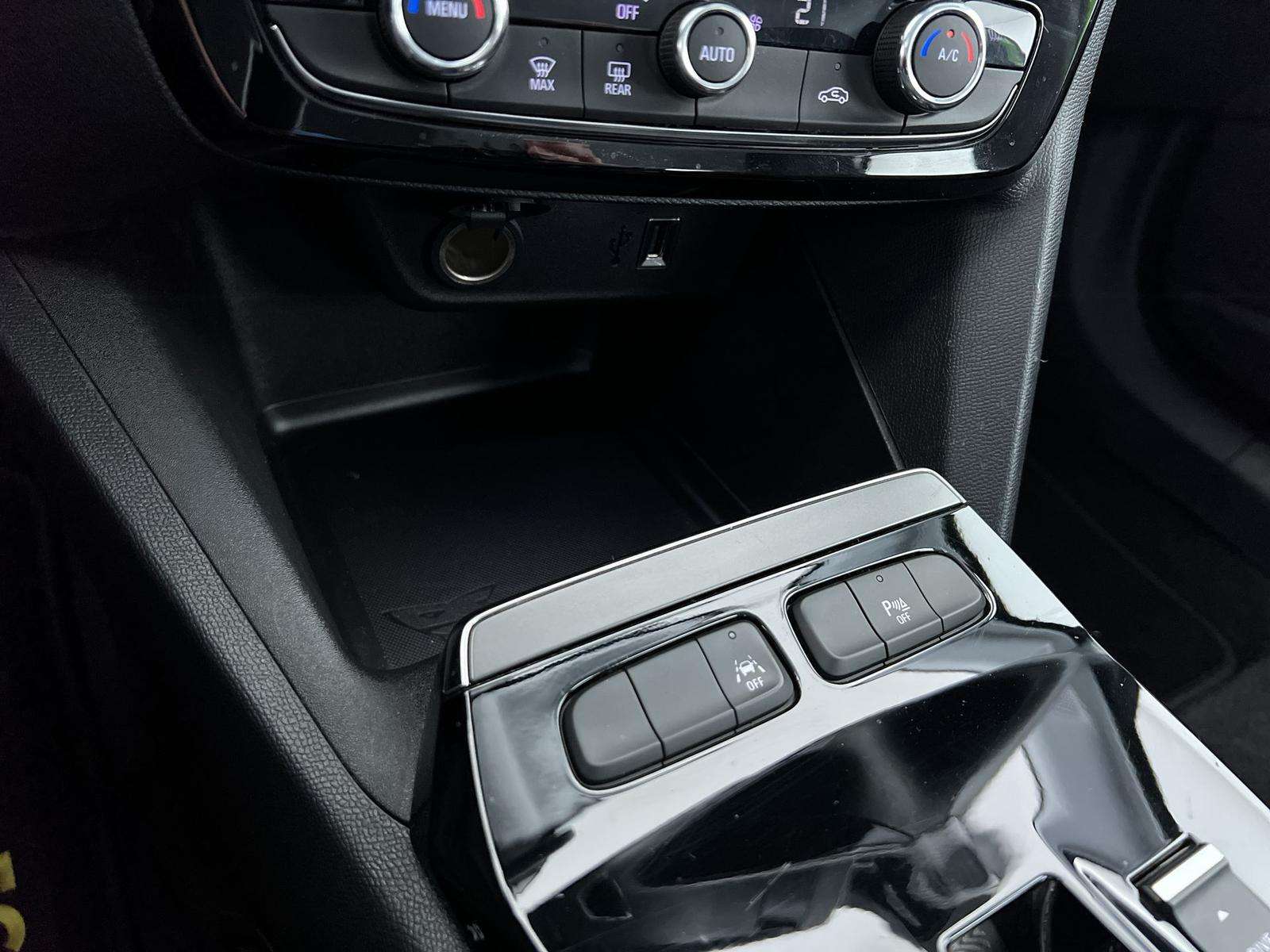 Fahrzeugbild eines Opel Mokka Electric