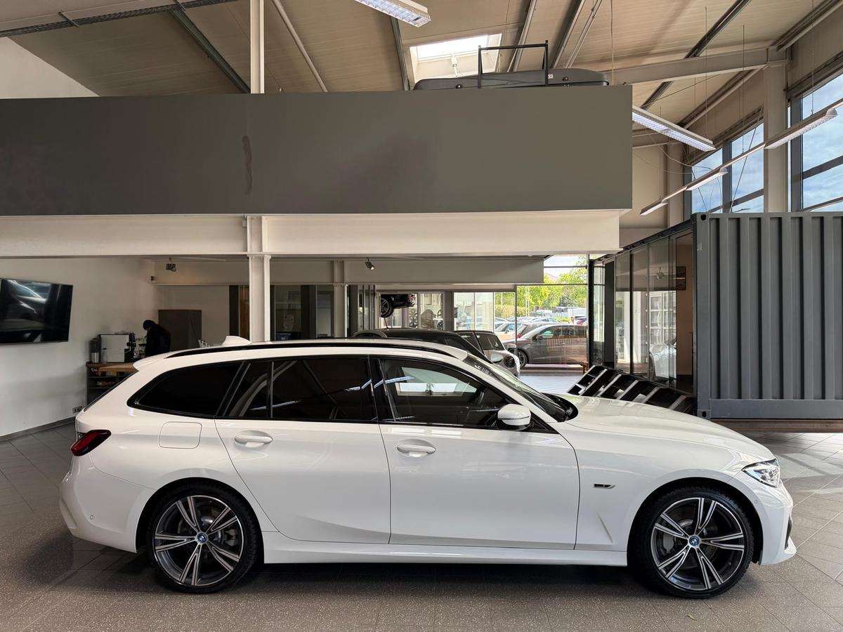 Fahrzeugbild eines BMW 3er-Reihe