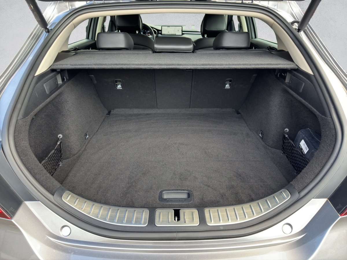 Fahrzeugbild eines Genesis G70