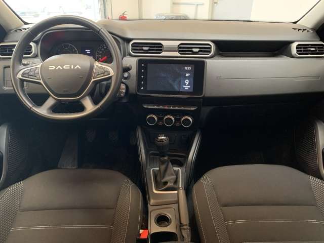 Fahrzeugbild eines Dacia Duster