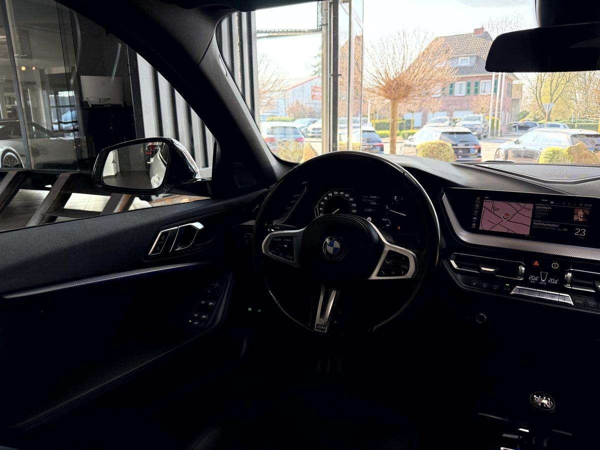 Fahrzeugbild eines BMW 1er-Reihe