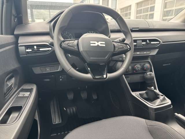 Fahrzeugbild eines Dacia Sandero