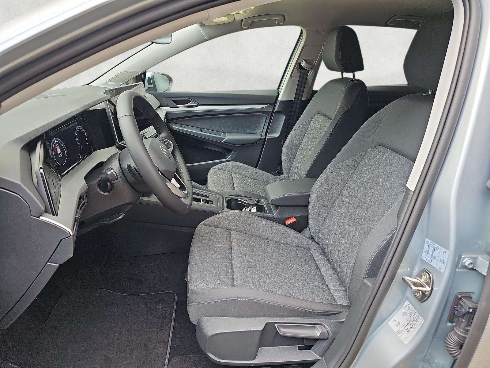 Fahrzeugbild eines Volkswagen Golf