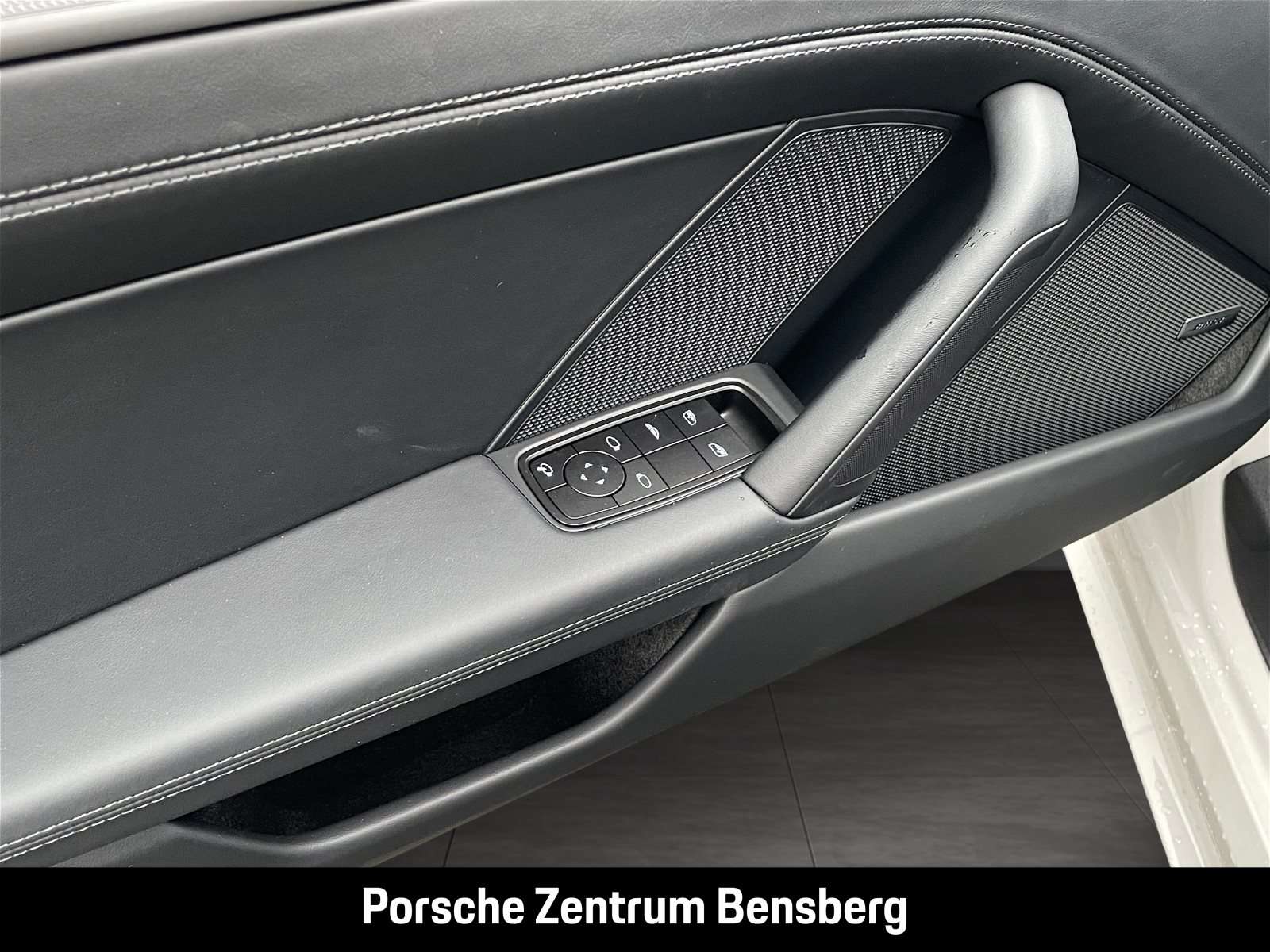 Fahrzeugbild eines Porsche 911