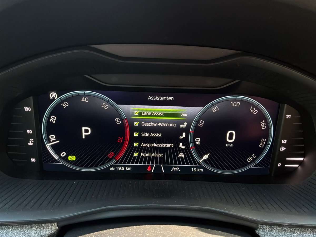 Fahrzeugbild eines Skoda Scala