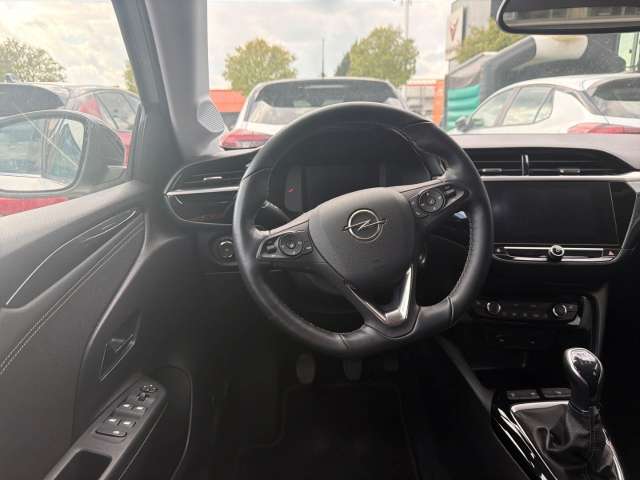 Fahrzeugbild eines Opel Corsa