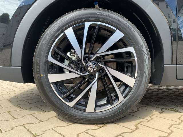 Fahrzeugbild eines MG ZS