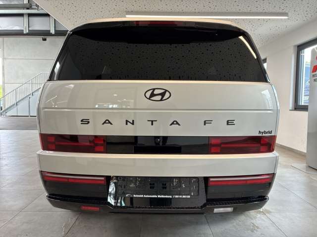 Fahrzeugbild eines Hyundai Santa Fe
