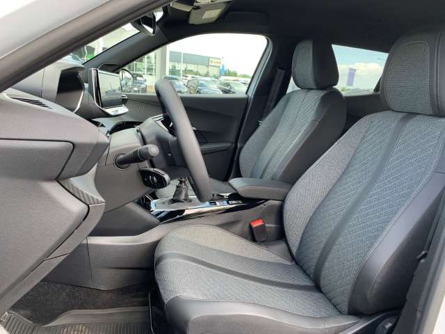 Fahrzeugbild eines Peugeot 2008