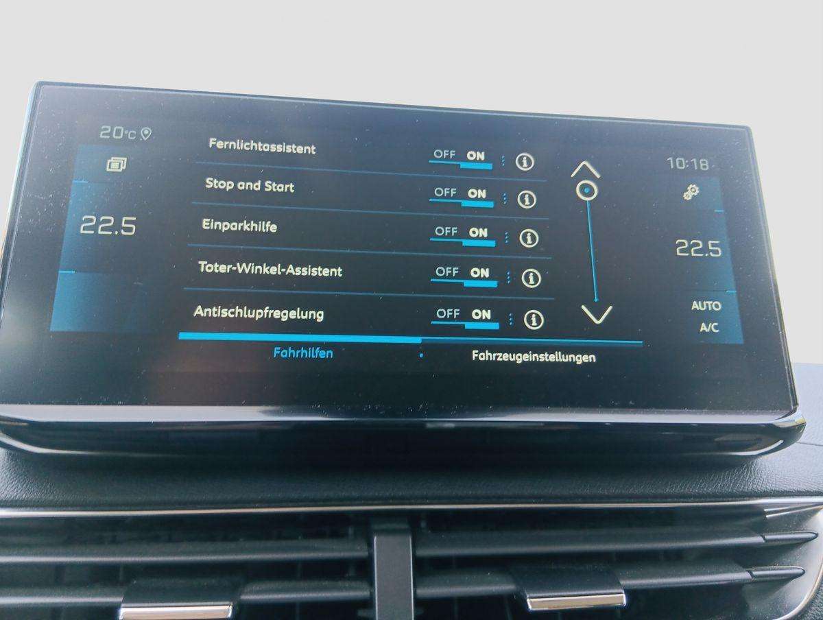 Fahrzeugbild eines Peugeot 3008