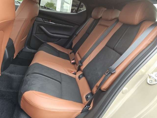 Fahrzeugbild eines Mazda Mazda3