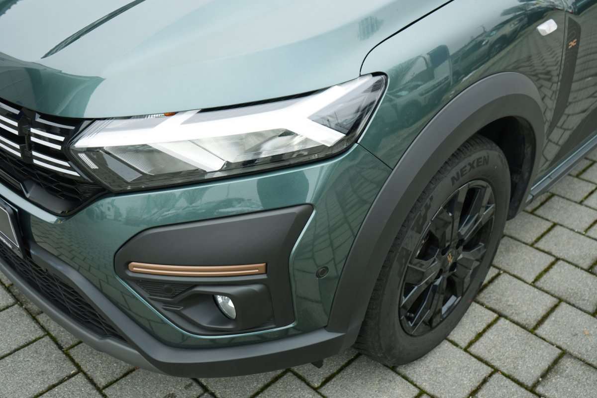 Fahrzeugbild eines Dacia Jogger