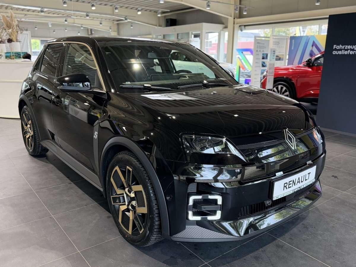Fahrzeugbild eines Renault 5 E-TECH
