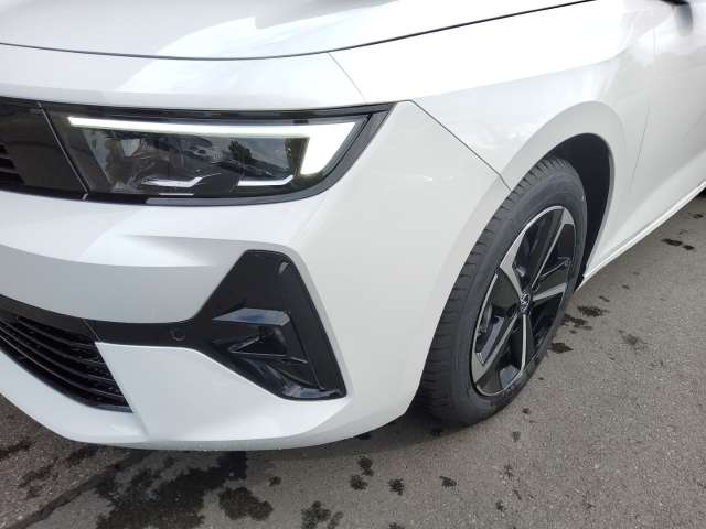 Fahrzeugbild eines Opel Astra