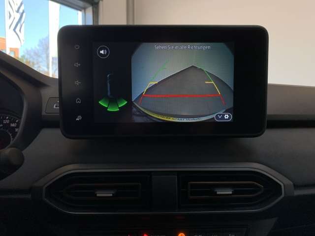 Fahrzeugbild eines Dacia Sandero