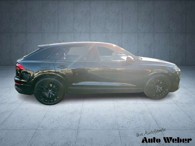 Fahrzeugbild eines Audi SQ8