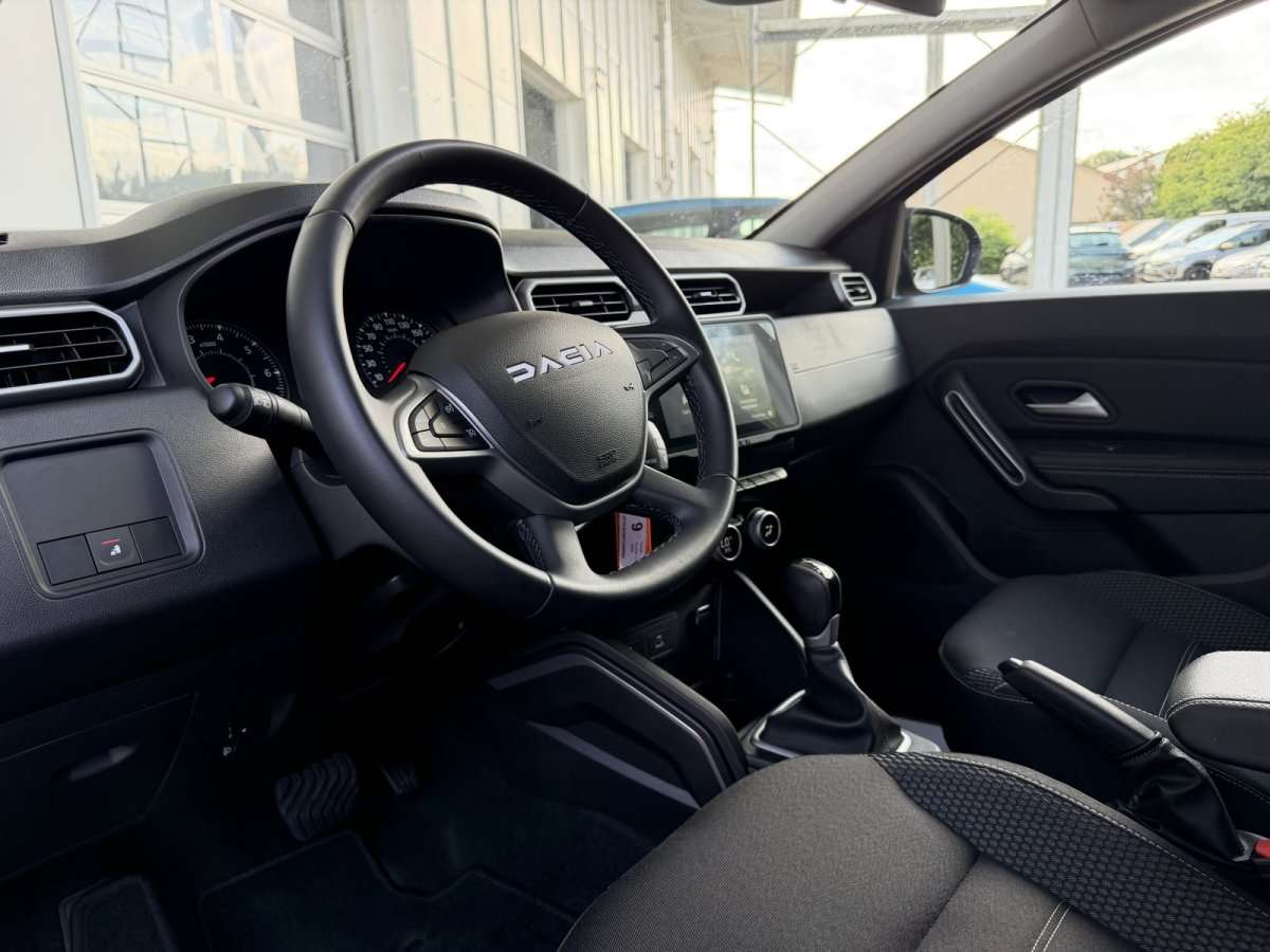 Fahrzeugbild eines Dacia Duster