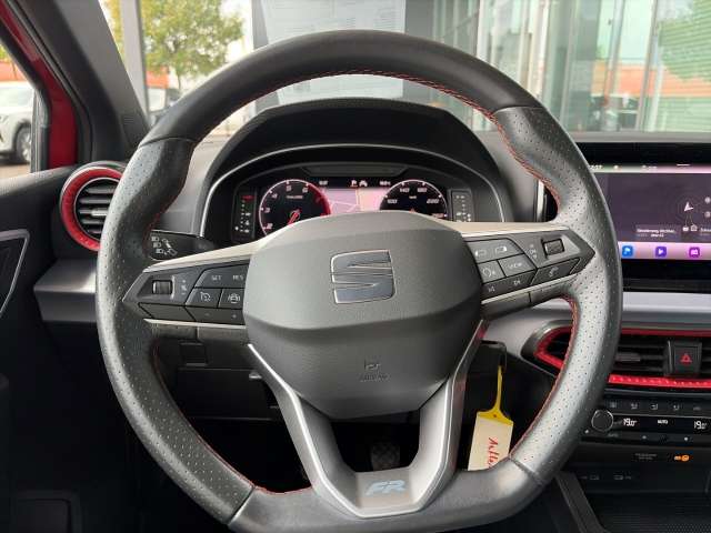 Fahrzeugbild eines SEAT Ibiza