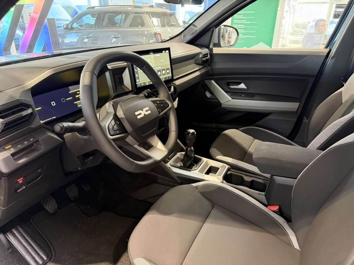 Fahrzeugbild eines Dacia Bigster