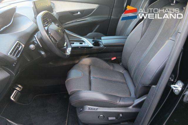 Fahrzeugbild eines Peugeot 5008
