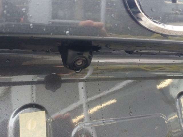 Fahrzeugbild eines Mazda Mazda2 Hybrid